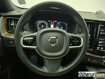 Volvo XC60 2021 2.0 гидро в Москве № 1070590, миниатюра 12
