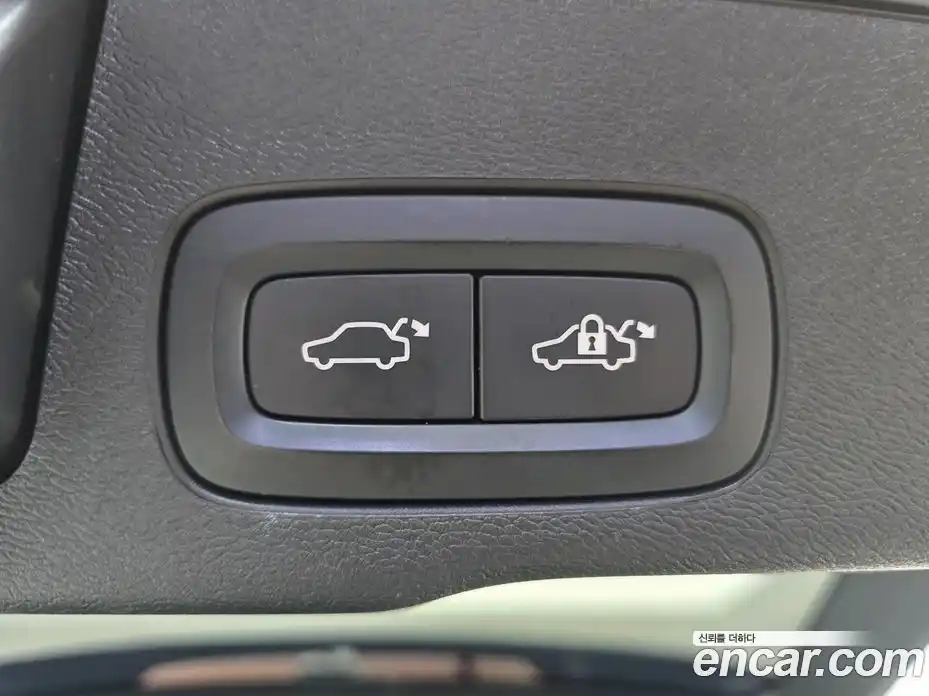 Volvo XC60 2021 2.0 гидро в Москве № 1070590, фото 20