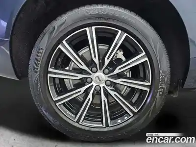 Volvo XC60 2021 2.0 гидро в Москве № 1070590, миниатюра 5