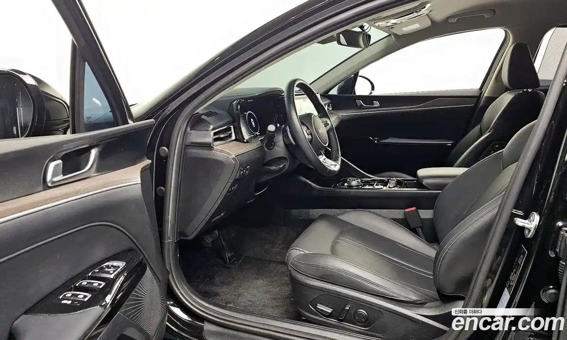 Kia K5 2023 2.0 Автомат в Москве № 1079284, фото 11