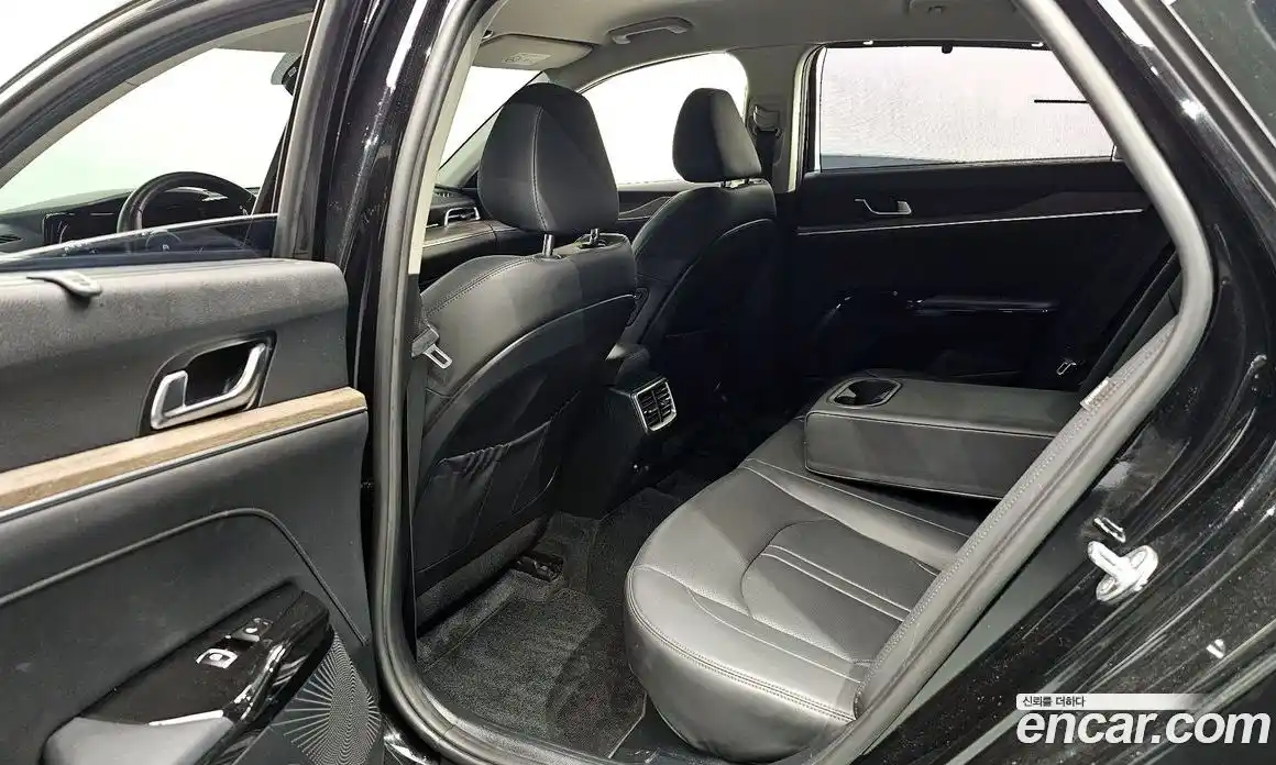 Kia K5 2023 2.0 Автомат в Москве № 1079284, фото 12