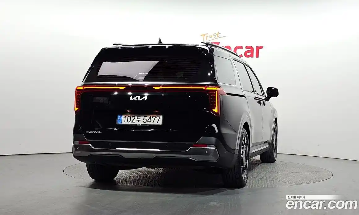 Kia Canival 2024 2.2 гидро в Москве № 132856, фото 4