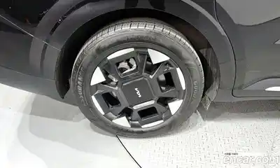 Kia Canival 2024 2.2 гидро в Москве № 132856, миниатюра 5