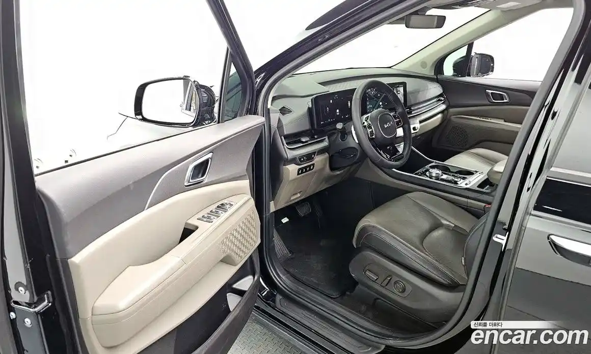 Kia Canival 2024 2.2 гидро в Москве № 132856, фото 10