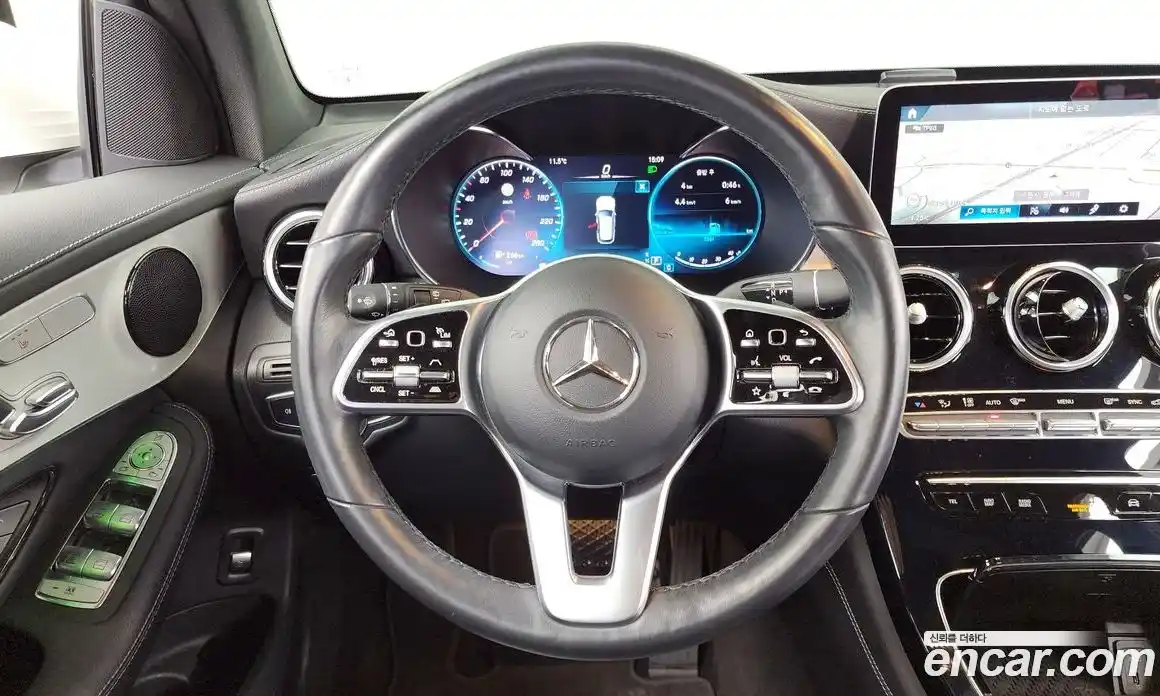 Mercedes-Benz GLC-Class 2021 1.9 гидро в Москве № 138763, фото 13