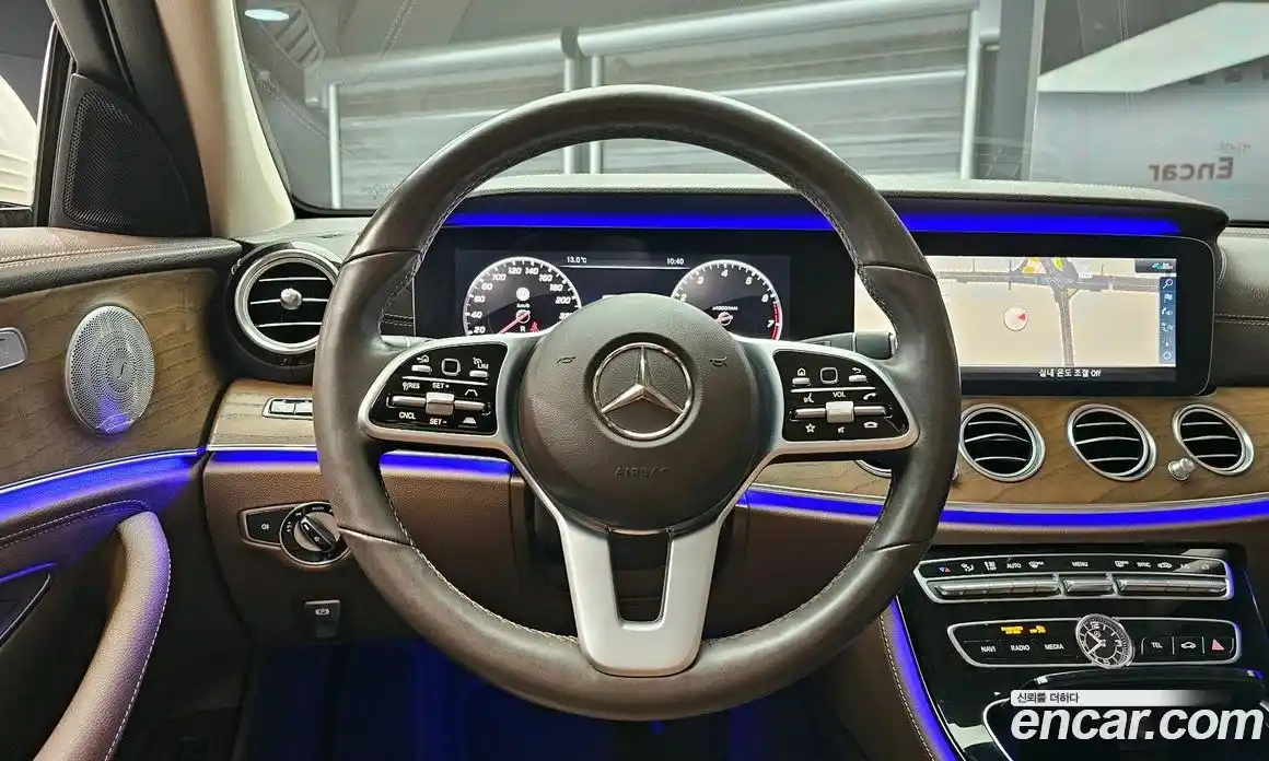 Mercedes-Benz E-Class 2020 2.0 гидро в Москве № 140375, фото 13