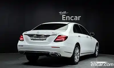 Mercedes-Benz E-Class 2020 2.0 гидро в Москве № 140375, миниатюра 2