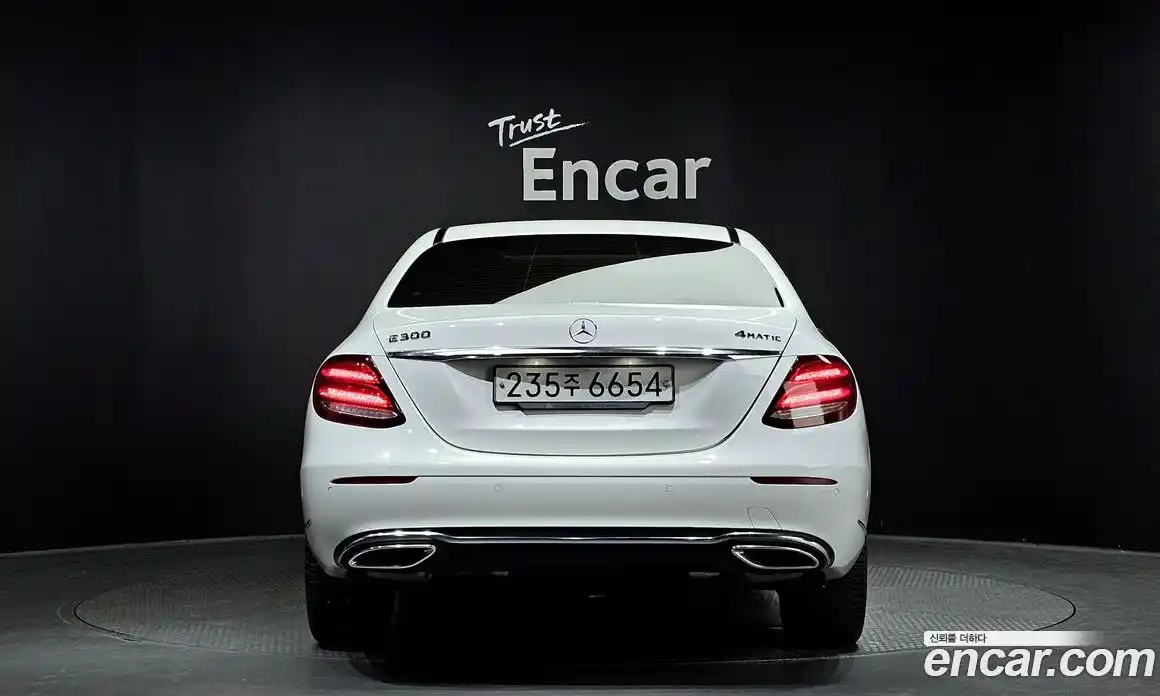 Mercedes-Benz E-Class 2020 2.0 гидро в Москве № 140375, фото 4