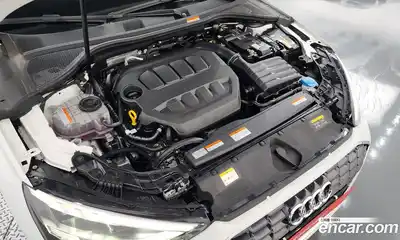 Audi A3 2023 2.0 гидро в Москве № 142755, миниатюра 6