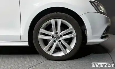 Volkswagen Jetta 2015 2.0 гидро в Москве № 153765, миниатюра 5