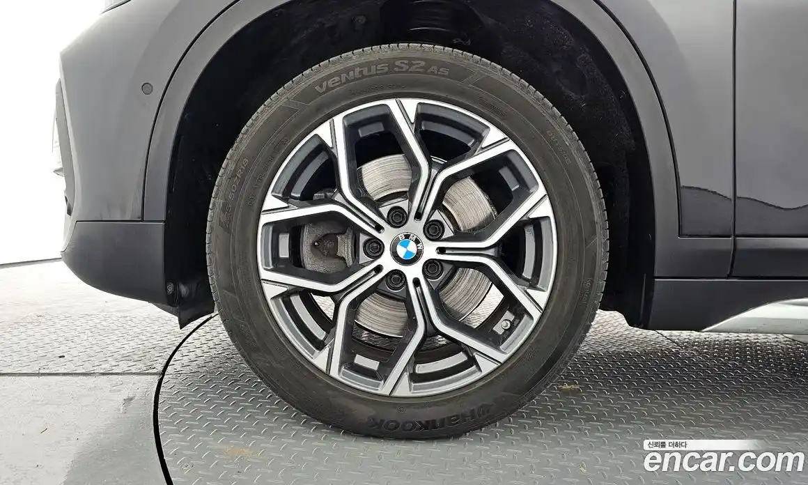 BMW X1 2021 2.0 гидро в Москве № 158046, фото 5