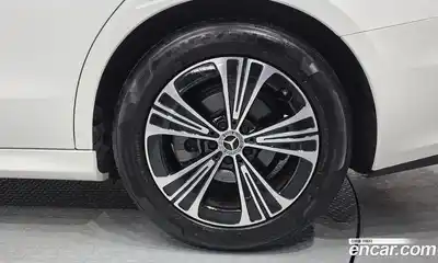 Mercedes-Benz E-Class 2024 2.0 гидро в Москве № 160127, миниатюра 5