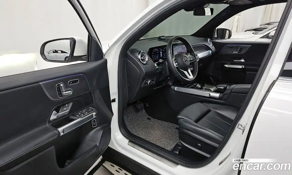 Mercedes-Benz GLB-Class 2021 2.0 гидро в Москве № 160417, фото 10
