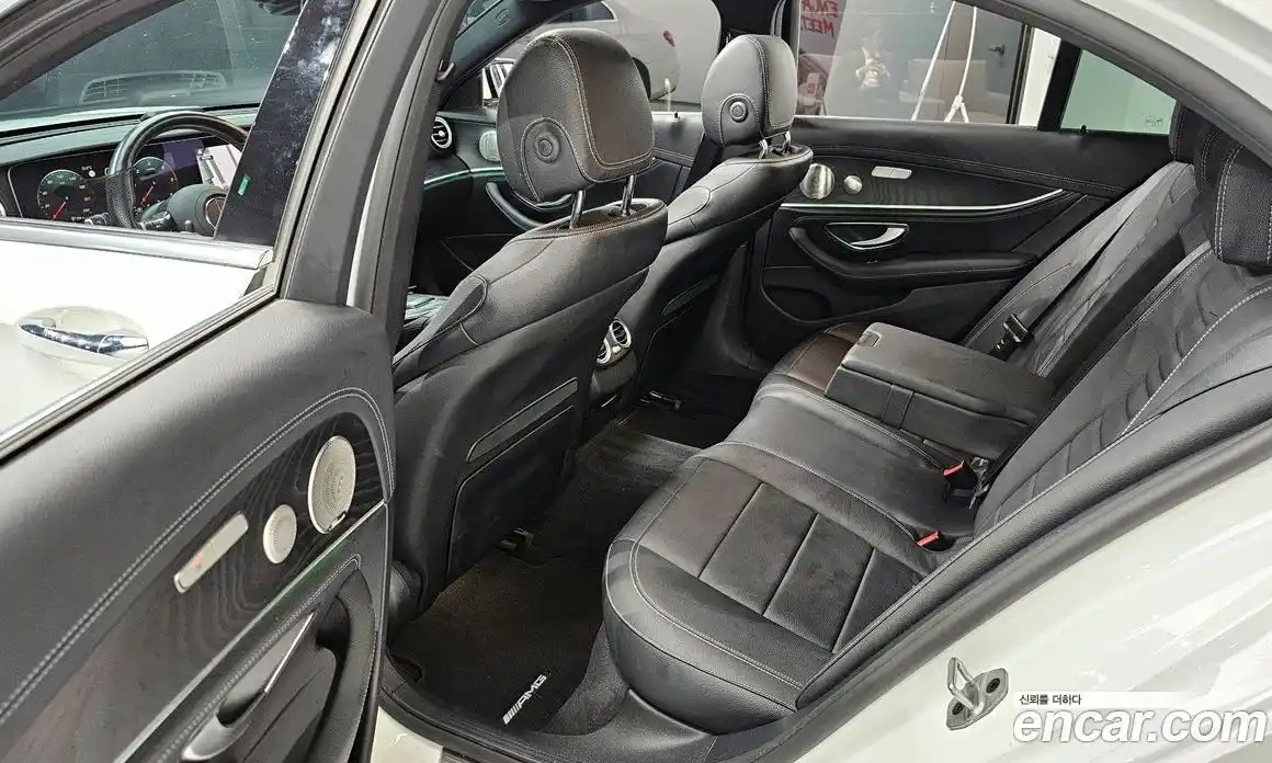 Mercedes-Benz E-Class 2022 1.9 гидро в Москве, фото 12