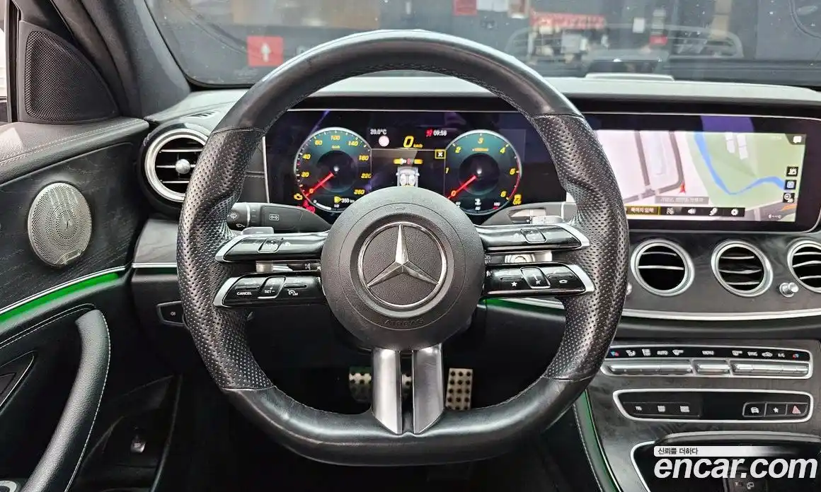 Mercedes-Benz E-Class 2022 1.9 гидро в Москве, фото 13