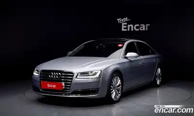 Audi A8, 2015