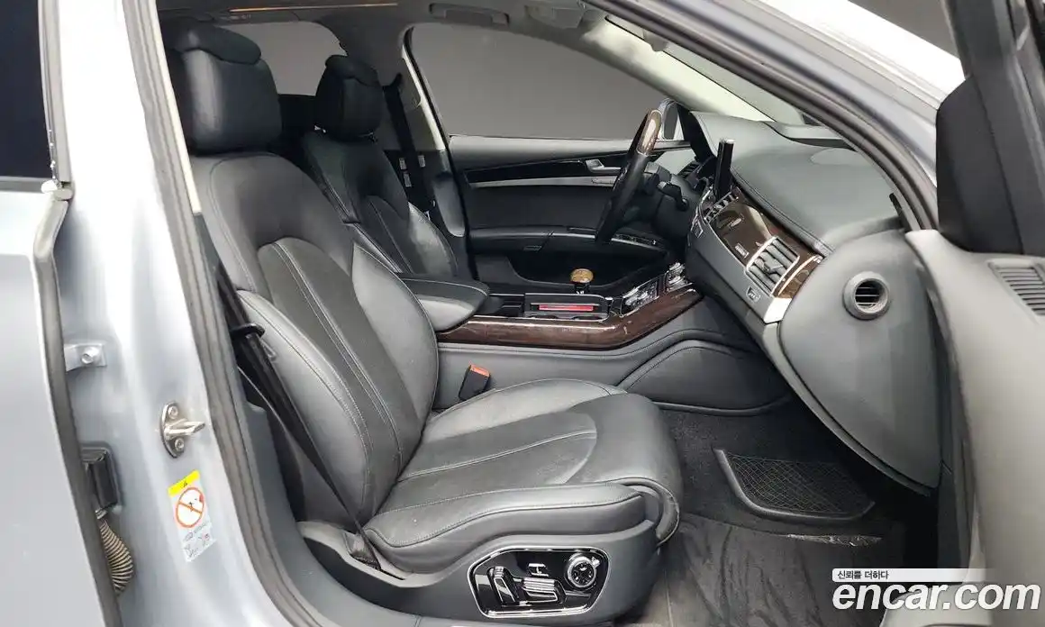 Audi A8 2015 4.0 гидро в Москве № 163872, фото 11