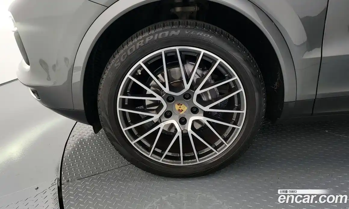 Porsche Cayenne 2019 3.0 гидро в Москве № 165175, фото 5