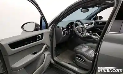 Porsche Cayenne 2019 3.0 гидро в Москве № 165175, миниатюра 10