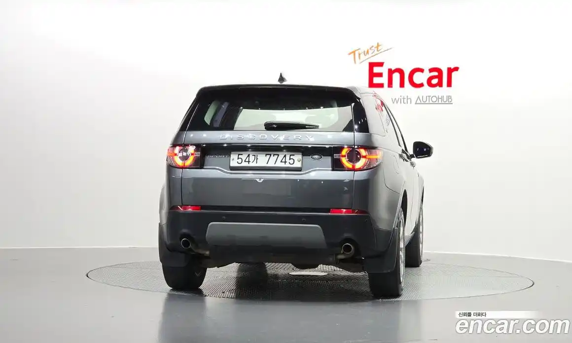 Land Rover Discovery Sport 2018 2.0 гидро в Москве № 166569, фото 4