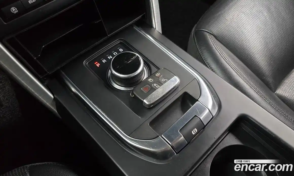 Land Rover Discovery Sport 2018 2.0 гидро в Москве № 166569, фото 9