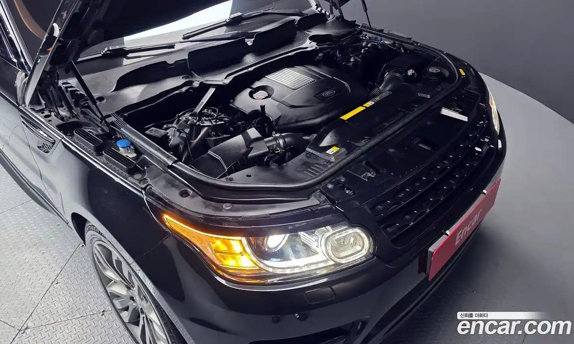Land Rover Range-Rover Sport 2017 3.0 гидро в Москве № 166589, фото 6