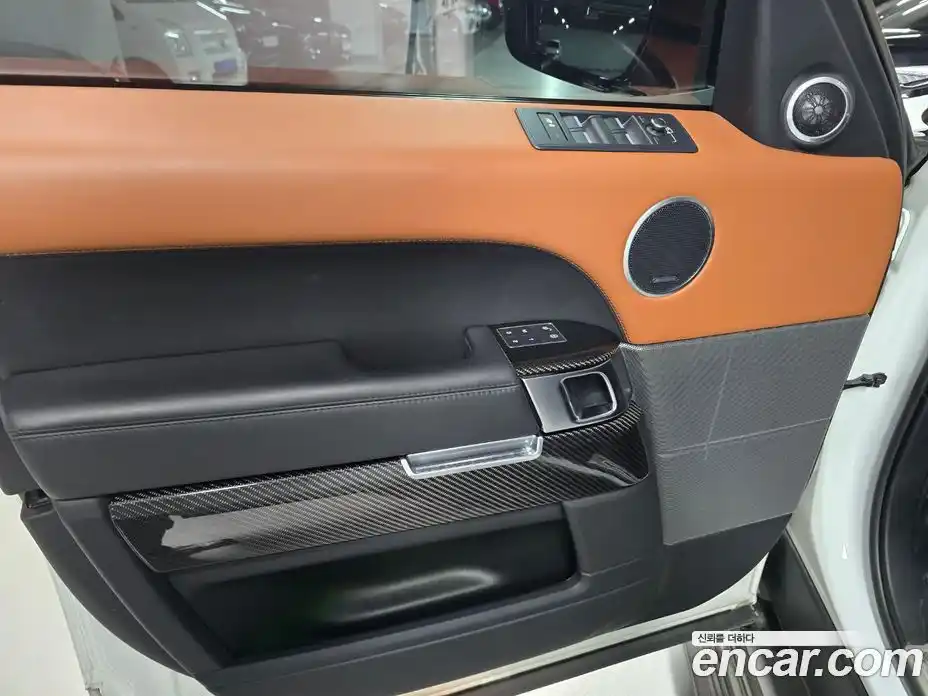 Land Rover Range-Rover Sport 2017 5.0 гидро в Москве № 166743, фото 12