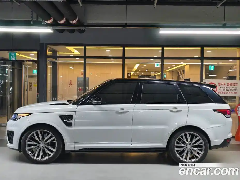 Land Rover Range-Rover Sport 2017 5.0 гидро в Москве № 166743, фото 3