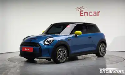 Mini Cooper, 2023
