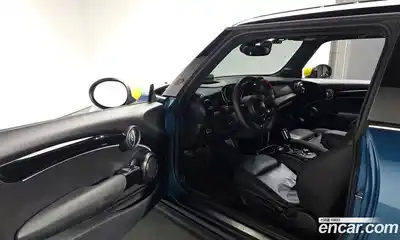Mini Cooper 2023 гидро в Москве № 167202, миниатюра 12
