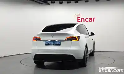 Tesla Model Y 2023 0.2 гидро в Москве № 167656, миниатюра 4