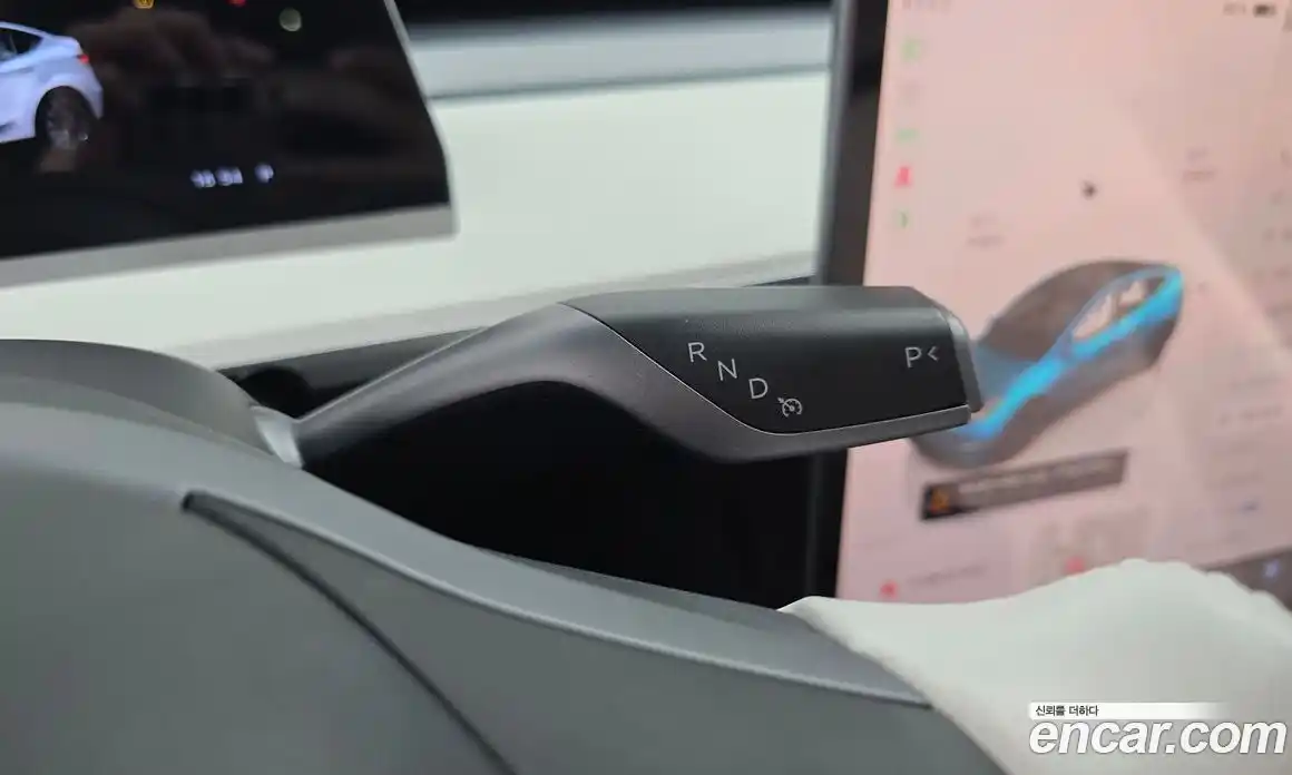 Tesla Model Y 2023 0.2 гидро в Москве № 167656, фото 9