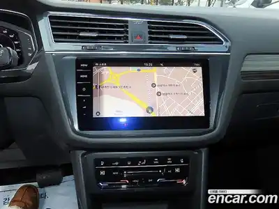 Volkswagen Tiguan 2023 2.0 гидро в Москве № 169175, миниатюра 12