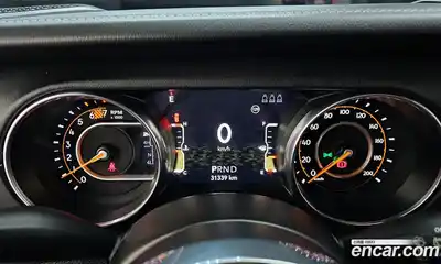 Jeep Wrangler 2023 2.0 гидро в Москве № 169519, миниатюра 8