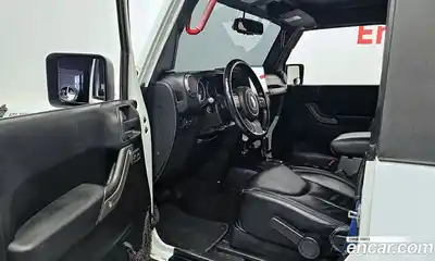 Jeep Wrangler 2017 3.6 гидро в Москве № 169560, миниатюра 11