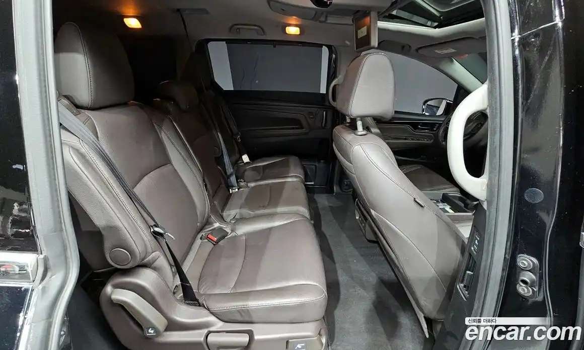Honda Odyssey 2017 3.5 гидро в Москве № 170659, фото 11