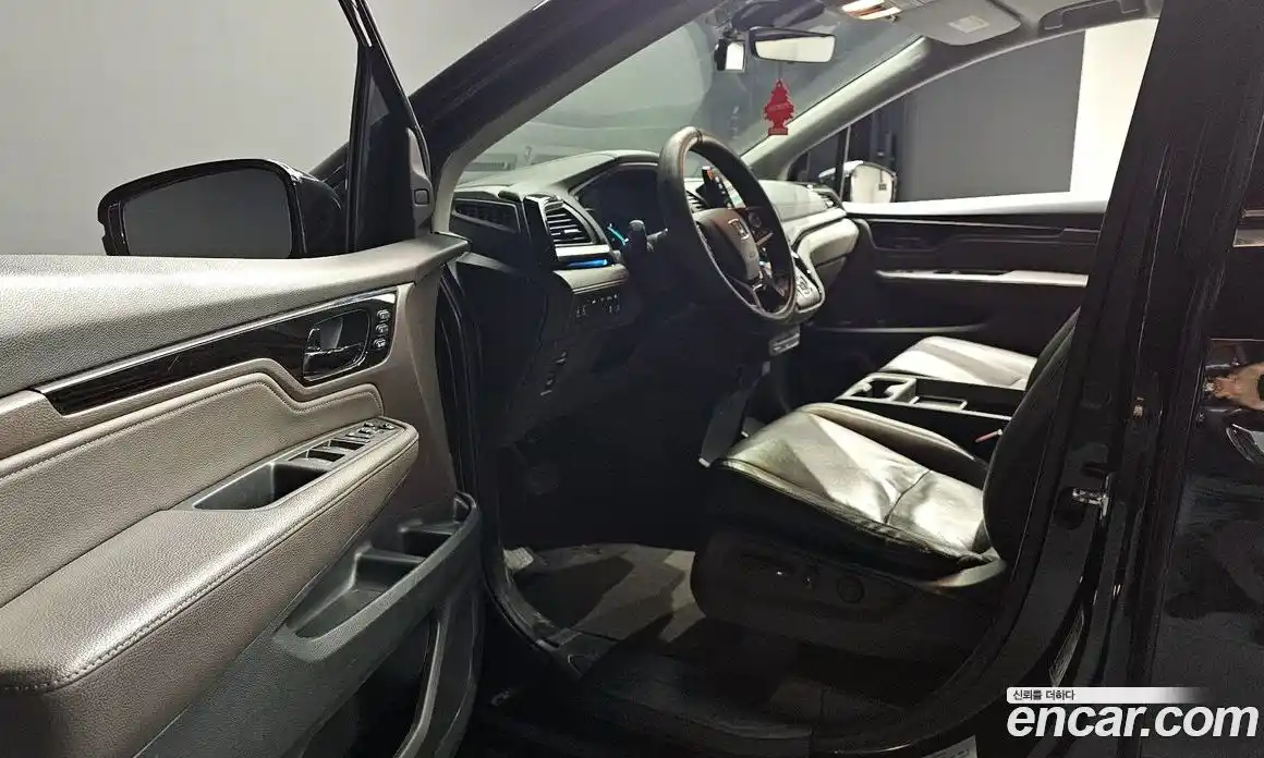 Honda Odyssey 2017 3.5 гидро в Москве № 170659, фото 12