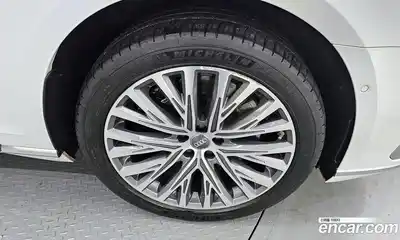 Audi A8 2020 4.0 гидро в Москве № 196385, миниатюра 5
