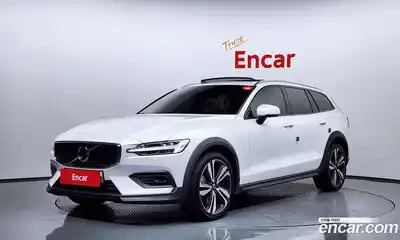 Volvo V60, 2020