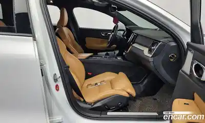 Volvo V60 2020 2.0 гидро в Москве № 197107, миниатюра 11