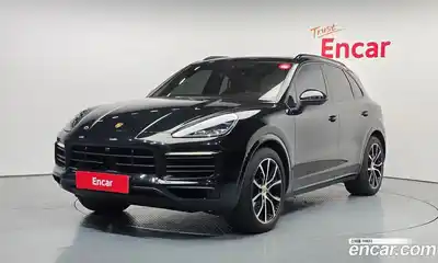Porsche Cayenne, 2023