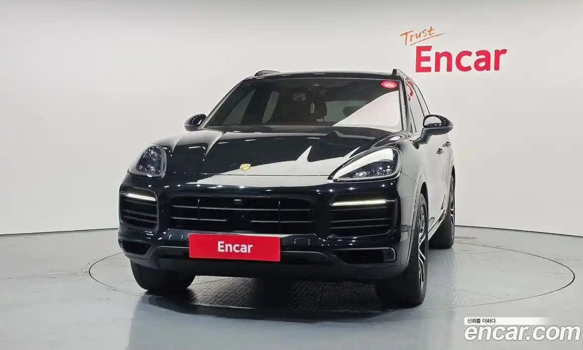 Porsche Cayenne 2023 3.0 гидро в Москве № 197424, фото 3
