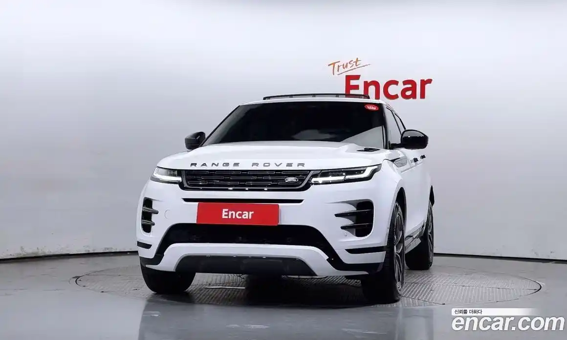 Land Rover Range-Rover Evoque 2025 2.0 гидро в Москве № 198052, фото 3