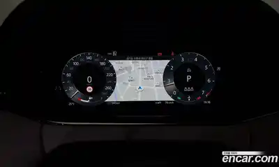 Land Rover Range-Rover Evoque 2025 2.0 гидро в Москве № 198052, миниатюра 8