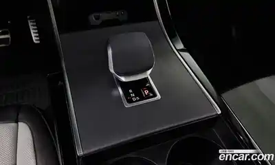 Land Rover Range-Rover Evoque 2025 2.0 гидро в Москве № 198052, миниатюра 9