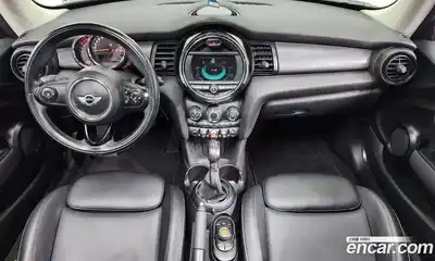 Mini Cooper 2017 1.5 гидро в Москве № 198478, миниатюра 7