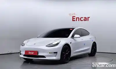 Tesla Model 3, 2020