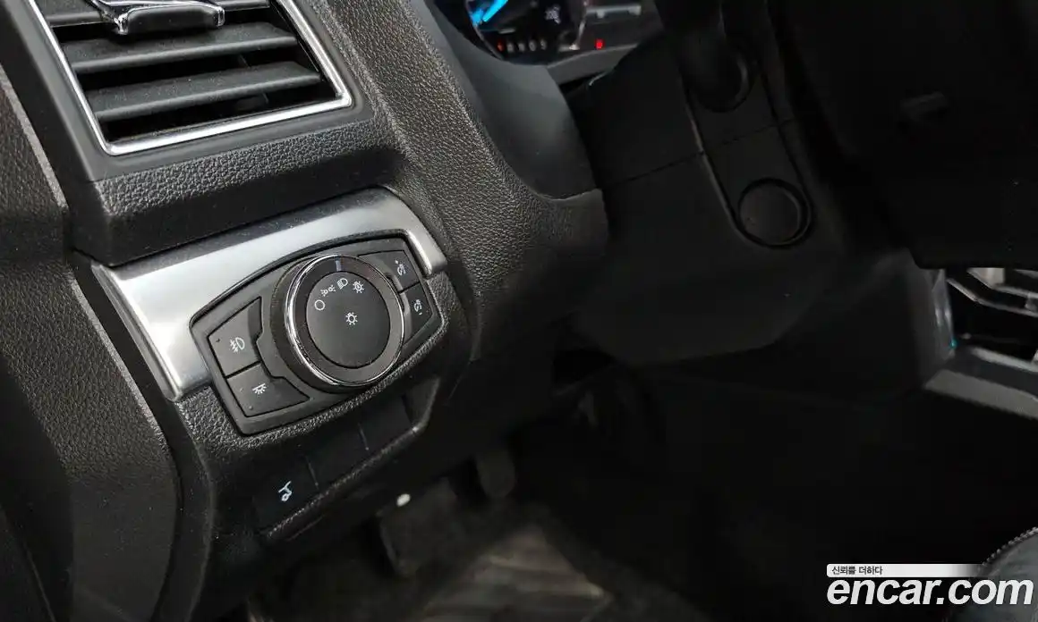 Ford Explorer 2019 2.3 гидро в Москве № 199763, фото 18