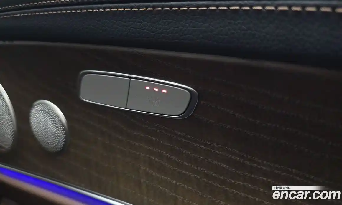 Mercedes-Benz E-Class 2023 2.0 гидро в Москве № 204850, фото 19