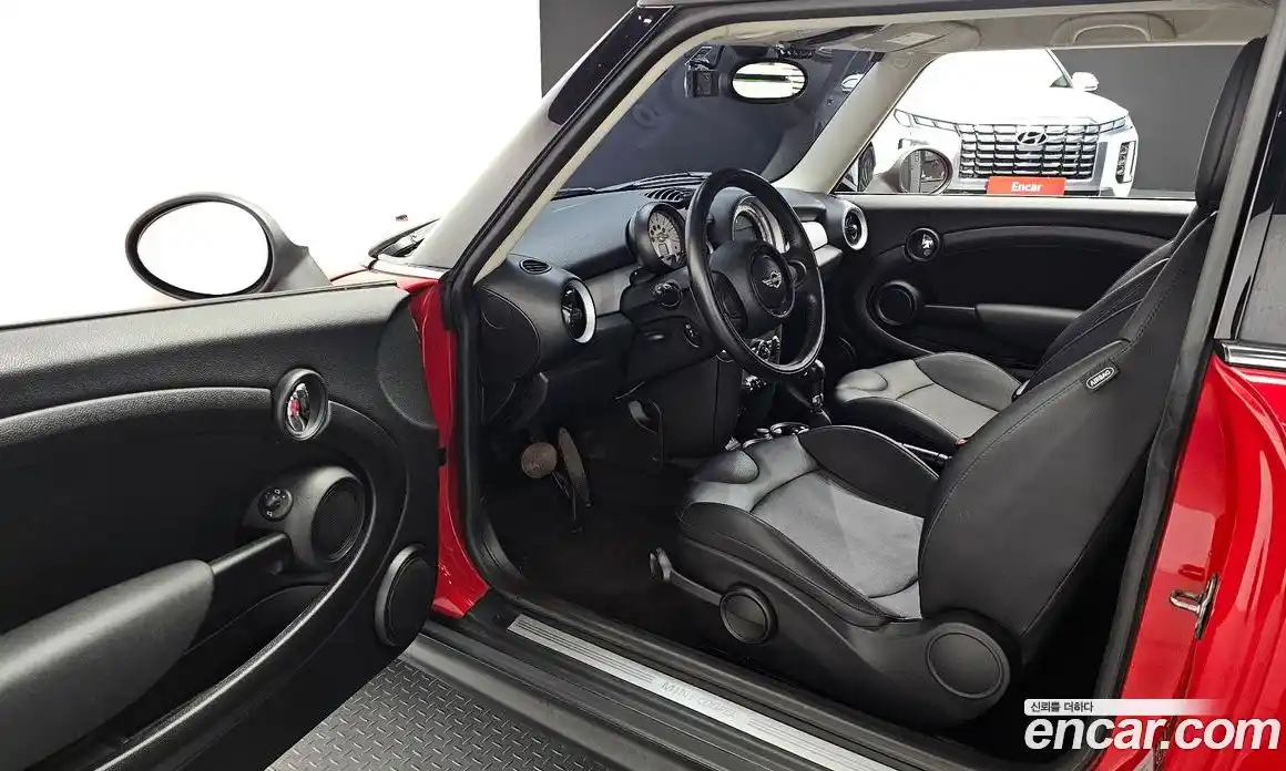 Mini Cooper 2013 2.0 гидро в Москве № 207221, фото 11